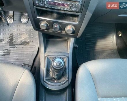 Червоний Сеат Cordoba, об'ємом двигуна 1.4 л та пробігом 166 тис. км за 4830 $, фото 29 на Automoto.ua