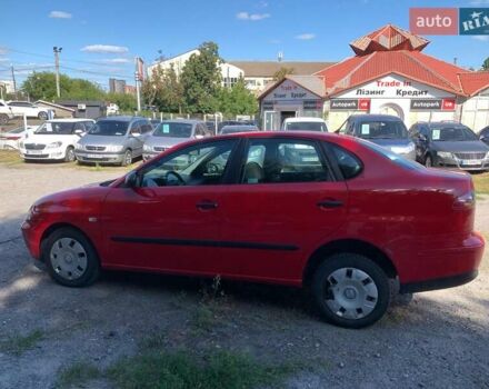 Червоний Сеат Cordoba, об'ємом двигуна 1.4 л та пробігом 166 тис. км за 4830 $, фото 7 на Automoto.ua