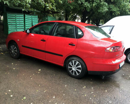 Красный Сеат Кордоба, объемом двигателя 1.4 л и пробегом 190 тыс. км за 3700 $, фото 13 на Automoto.ua