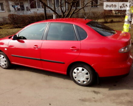 Красный Сеат Кордоба, объемом двигателя 1.4 л и пробегом 217 тыс. км за 3300 $, фото 1 на Automoto.ua