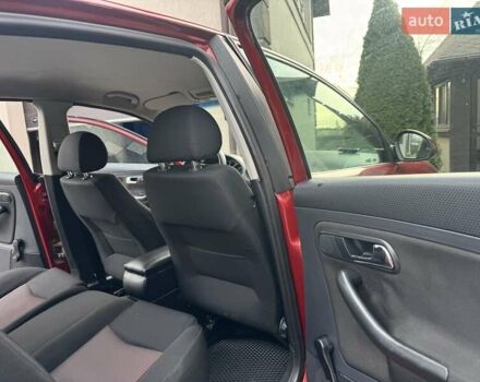 Красный Сеат Кордоба, объемом двигателя 1.98 л и пробегом 160 тыс. км за 3300 $, фото 27 на Automoto.ua