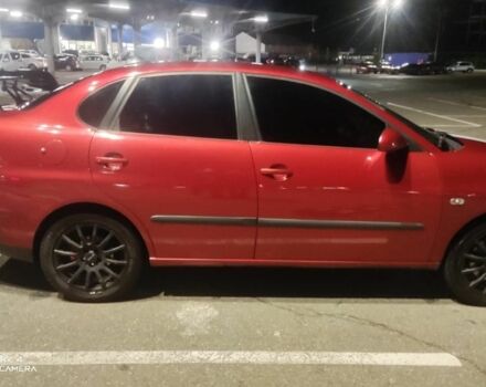 Красный Сеат Кордоба, объемом двигателя 2 л и пробегом 238 тыс. км за 5500 $, фото 2 на Automoto.ua