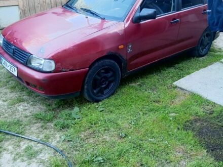 Червоний Сеат Cordoba, об'ємом двигуна 0 л та пробігом 178 тис. км за 592 $, фото 1 на Automoto.ua