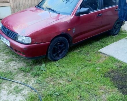 Червоний Сеат Cordoba, об'ємом двигуна 0 л та пробігом 178 тис. км за 592 $, фото 1 на Automoto.ua