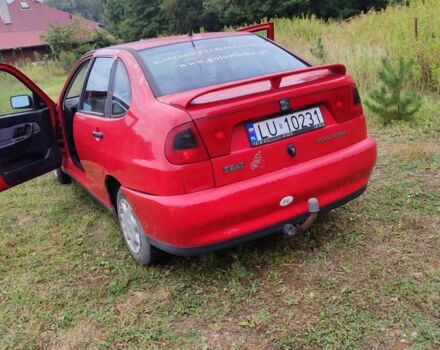Червоний Сеат Cordoba, об'ємом двигуна 0 л та пробігом 63 тис. км за 1250 $, фото 1 на Automoto.ua