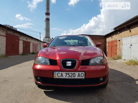 Червоний Сеат Cordoba, об'ємом двигуна 2 л та пробігом 140 тис. км за 4600 $, фото 1 на Automoto.ua