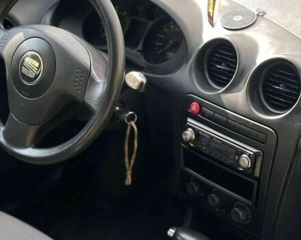 Сеат Cordoba, об'ємом двигуна 1.4 л та пробігом 261 тис. км за 4200 $, фото 13 на Automoto.ua