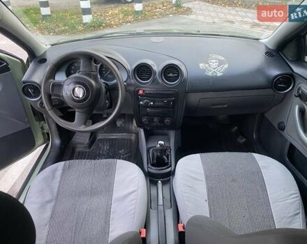 Сеат Кордоба, объемом двигателя 1.4 л и пробегом 100 тыс. км за 3000 $, фото 11 на Automoto.ua