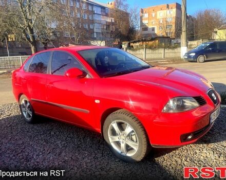 Сеат Кордоба, объемом двигателя 2 л и пробегом 179 тыс. км за 4350 $, фото 2 на Automoto.ua