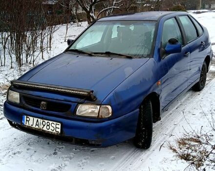 Сеат Кордоба, объемом двигателя 1.4 л и пробегом 0 тыс. км за 1350 $, фото 1 на Automoto.ua