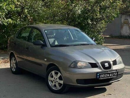 Сеат Cordoba 2003 у Дніпро (Дніпропетровську) на Automoto.ua Сеат Cordoba, об'ємом двигуна 1.4 л та пробігом 261 тис. км за 4200 $, фото 1 на Automoto.ua