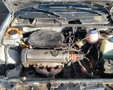 Серый Сеат Кордоба, объемом двигателя 1 л и пробегом 240 тыс. км за 1000 $, фото 4 на Automoto.ua