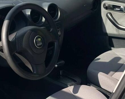 Серый Сеат Кордоба, объемом двигателя 1.4 л и пробегом 261 тыс. км за 4200 $, фото 20 на Automoto.ua