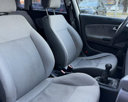 Сірий Сеат Cordoba, об'ємом двигуна 1.4 л та пробігом 300 тис. км за 2000 $, фото 13 на Automoto.ua