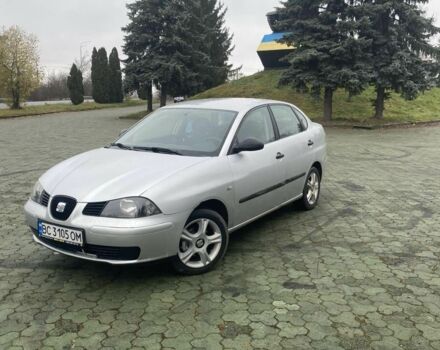 Серый Сеат Кордоба, объемом двигателя 1.4 л и пробегом 240 тыс. км за 2700 $, фото 3 на Automoto.ua