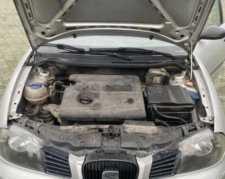 Серый Сеат Кордоба, объемом двигателя 1.4 л и пробегом 240 тыс. км за 2700 $, фото 8 на Automoto.ua