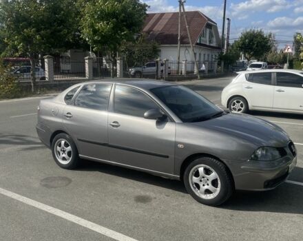 Сірий Сеат Cordoba, об'ємом двигуна 1.4 л та пробігом 234 тис. км за 2800 $, фото 1 на Automoto.ua