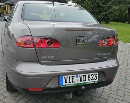 Сірий Сеат Cordoba, об'ємом двигуна 1.4 л та пробігом 200 тис. км за 5450 $, фото 38 на Automoto.ua