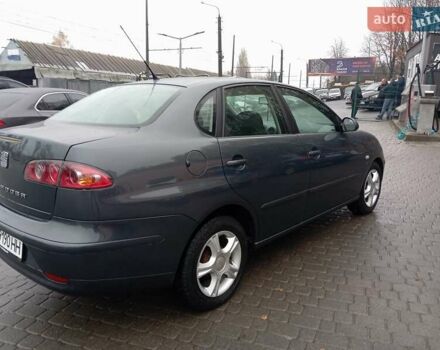 Сірий Сеат Cordoba, об'ємом двигуна 1.4 л та пробігом 169 тис. км за 4200 $, фото 17 на Automoto.ua