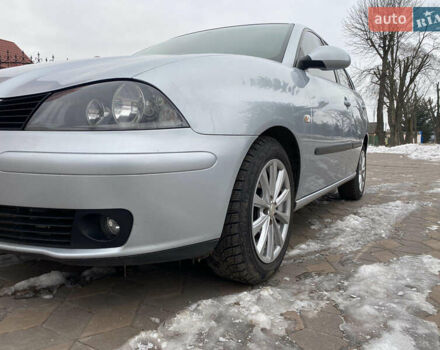 Сеат Cordoba 2007 у Полтаві на Automoto.ua Сірий Сеат Cordoba, об'ємом двигуна 1.98 л та пробігом 233 тис. км за 4600 $, фото 1 на Automoto.ua