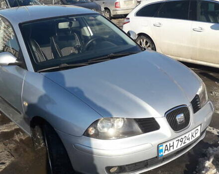 Серый Сеат Кордоба, объемом двигателя 2 л и пробегом 256 тыс. км за 4600 $, фото 2 на Automoto.ua
