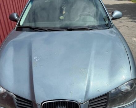 Сірий Сеат Cordoba, об'ємом двигуна 1.4 л та пробігом 2 тис. км за 2329 $, фото 1 на Automoto.ua