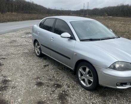 Сірий Сеат Cordoba, об'ємом двигуна 1.98 л та пробігом 220 тис. км за 3600 $, фото 1 на Automoto.ua