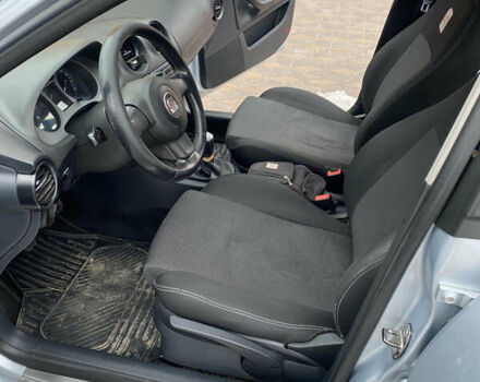 Сеат Cordoba 2007 у Полтаві на Automoto.ua Сірий Сеат Cordoba, об'ємом двигуна 1.98 л та пробігом 233 тис. км за 4600 $, фото 4 на Automoto.ua