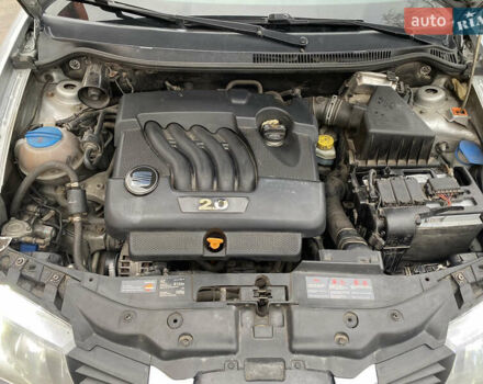 Сеат Cordoba 2007 у Полтаві на Automoto.ua Сірий Сеат Cordoba, об'ємом двигуна 1.98 л та пробігом 233 тис. км за 4600 $, фото 3 на Automoto.ua