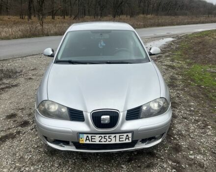 Сірий Сеат Cordoba, об'ємом двигуна 1.98 л та пробігом 220 тис. км за 3600 $, фото 4 на Automoto.ua