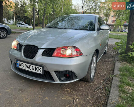 Серый Сеат Кордоба, объемом двигателя 1.98 л и пробегом 304 тыс. км за 3900 $, фото 11 на Automoto.ua