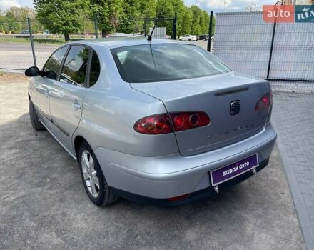 Сірий Сеат Cordoba, об'ємом двигуна 1.98 л та пробігом 215 тис. км за 4900 $, фото 10 на Automoto.ua