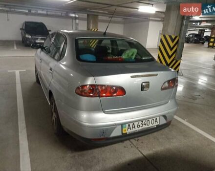 Серый Сеат Кордоба, объемом двигателя 1.98 л и пробегом 273 тыс. км за 4200 $, фото 1 на Automoto.ua