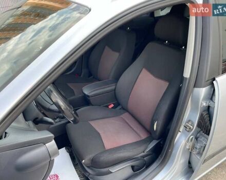 Сірий Сеат Cordoba, об'ємом двигуна 1.98 л та пробігом 215 тис. км за 4900 $, фото 23 на Automoto.ua
