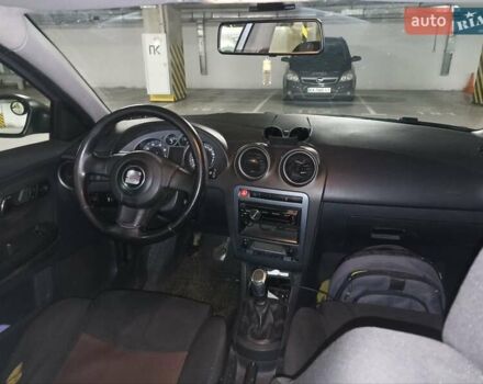 Серый Сеат Кордоба, объемом двигателя 1.98 л и пробегом 273 тыс. км за 4200 $, фото 2 на Automoto.ua