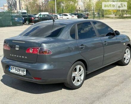 Сірий Сеат Cordoba, об'ємом двигуна 1.98 л та пробігом 250 тис. км за 5299 $, фото 4 на Automoto.ua