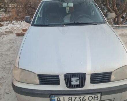 Серый Сеат Кордоба, объемом двигателя 1.4 л и пробегом 300 тыс. км за 3300 $, фото 6 на Automoto.ua