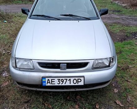 Сірий Сеат Cordoba, об'ємом двигуна 1.4 л та пробігом 0 тис. км за 1600 $, фото 1 на Automoto.ua