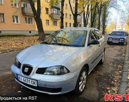 Сірий Сеат Cordoba, об'ємом двигуна 1.4 л та пробігом 200 тис. км за 3600 $, фото 1 на Automoto.ua