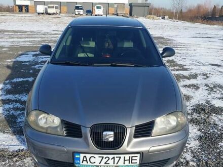 Серый Сеат Кордоба, объемом двигателя 1.4 л и пробегом 184 тыс. км за 3500 $, фото 1 на Automoto.ua