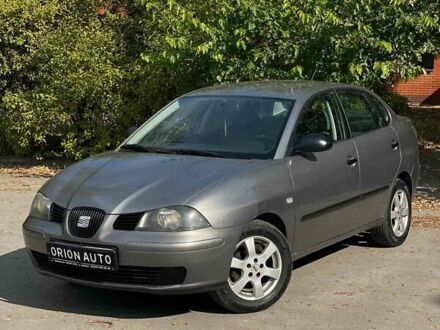 Сеат Кордоба 2003 в Днепре (Днепропетровске) на Automoto.ua Серый Сеат Кордоба, объемом двигателя 1.4 л и пробегом 261 тыс. км за 4200 $, фото 1 на Automoto.ua