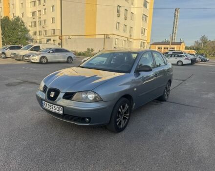Сірий Сеат Cordoba, об'ємом двигуна 1.4 л та пробігом 270 тис. км за 2750 $, фото 1 на Automoto.ua