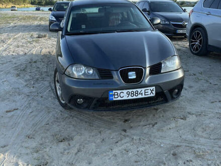 Сірий Сеат Cordoba, об'ємом двигуна 1.98 л та пробігом 317 тис. км за 1999 $, фото 1 на Automoto.ua