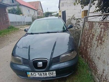 Сірий Сеат Cordoba, об'ємом двигуна 1.98 л та пробігом 290 тис. км за 3400 $, фото 1 на Automoto.ua