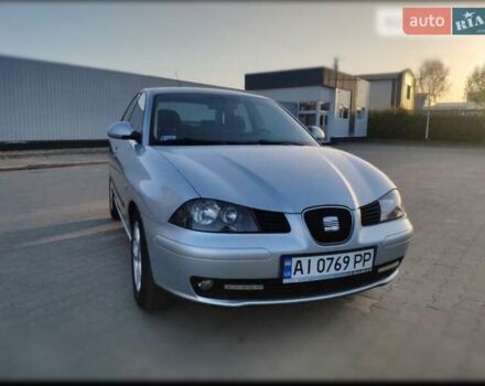Сірий Сеат Cordoba, об'ємом двигуна 1.39 л та пробігом 225 тис. км за 4000 $, фото 1 на Automoto.ua