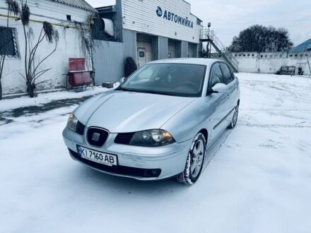 Серый Сеат Кордоба, объемом двигателя 2 л и пробегом 238 тыс. км за 3500 $, фото 1 на Automoto.ua