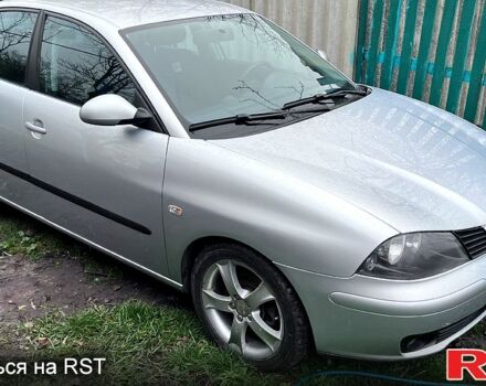 Серый Сеат Кордоба, объемом двигателя 2 л и пробегом 205 тыс. км за 3400 $, фото 1 на Automoto.ua