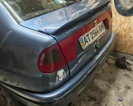 Синий Сеат Кордоба, объемом двигателя 1.8 л и пробегом 300 тыс. км за 1150 $, фото 7 на Automoto.ua