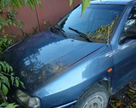 Синий Сеат Кордоба, объемом двигателя 1.8 л и пробегом 300 тыс. км за 1150 $, фото 4 на Automoto.ua