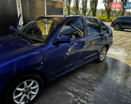 Синий Сеат Кордоба, объемом двигателя 1.4 л и пробегом 200 тыс. км за 2200 $, фото 6 на Automoto.ua